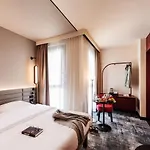 Novotel Hotel