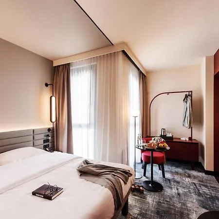 Novotel Hotel