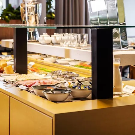 Otel Novotel 4*