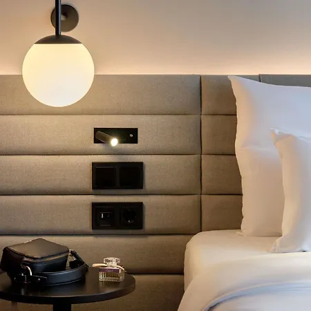Отель Novotel 4*