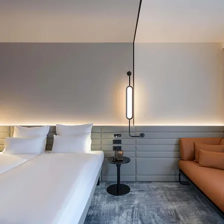 Отель Novotel 4*