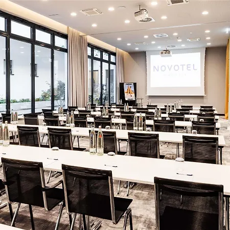 Novotel 호텔