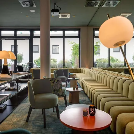 Novotel 4*
