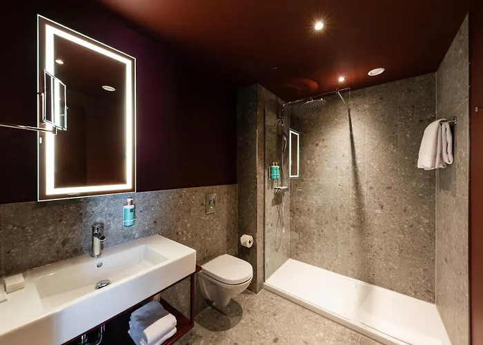 Ξενοδοχείο Novotel 4*